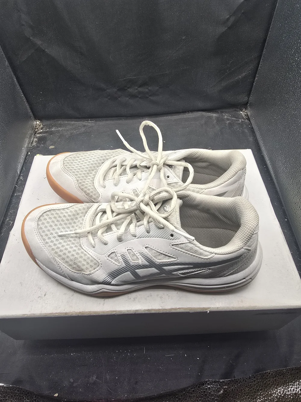 Asics gum breathable